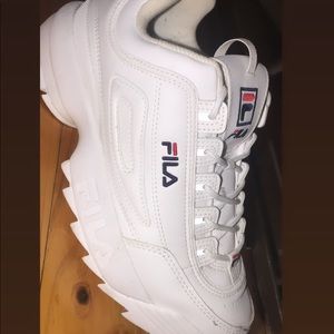 fila white womens